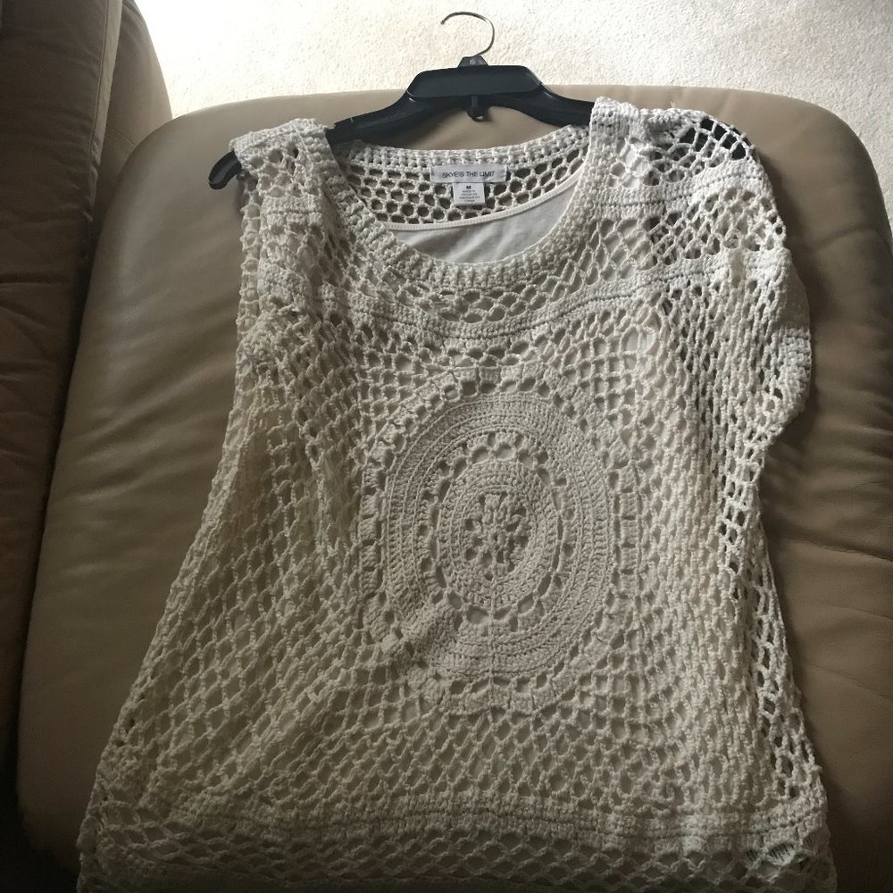 woman's top